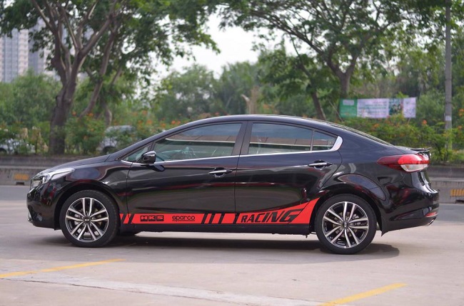 Decal tem xe ô tô 006 Giá 350k