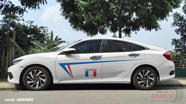 Decal tem xe ô tô 018 Giá 350k