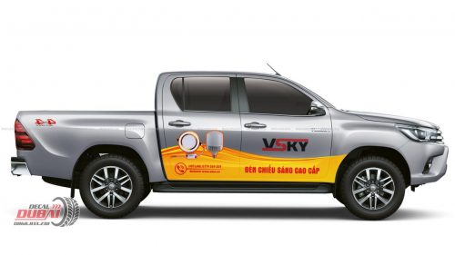 Dán Quảng Cáo Trên Xe Ô Tô 0030