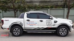 Dán Quảng Cáo Trên Xe Ô Tô Mẫu 0032