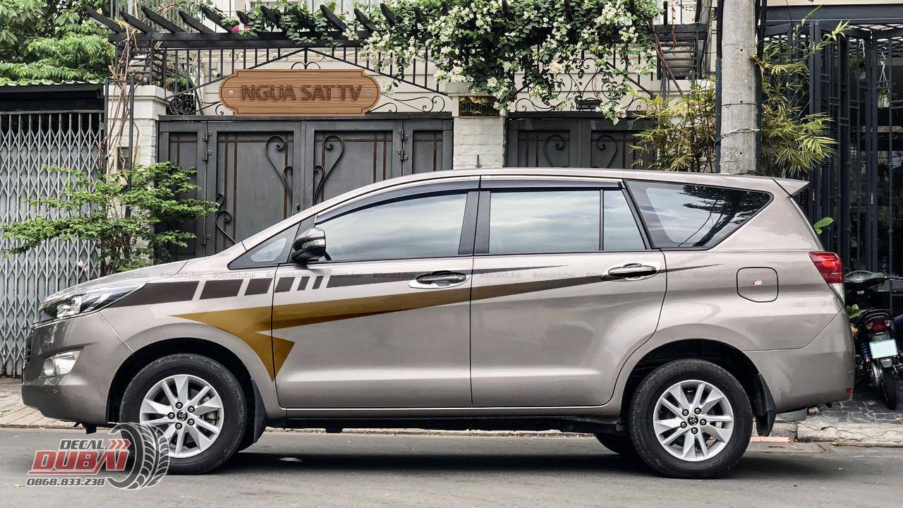 Tem-Xe-Innova-0004-950k