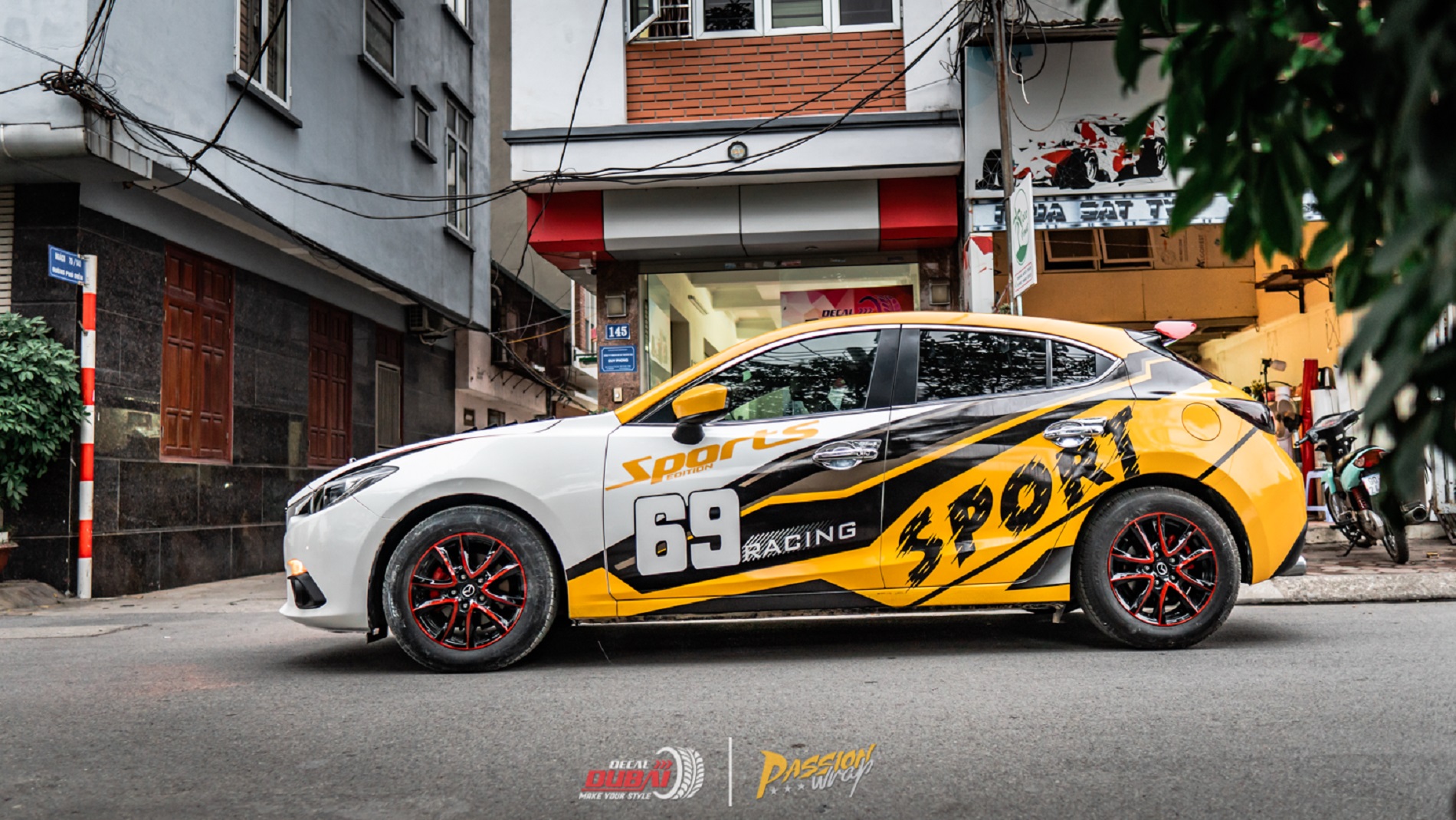 tem xe mazda 3 hatback