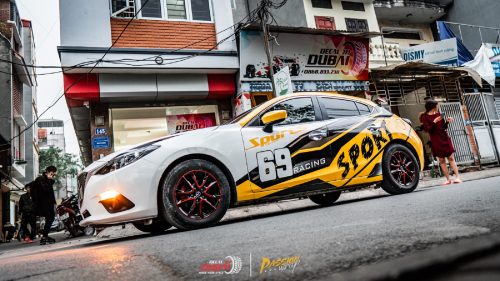 tem xe mazda 3 hatback