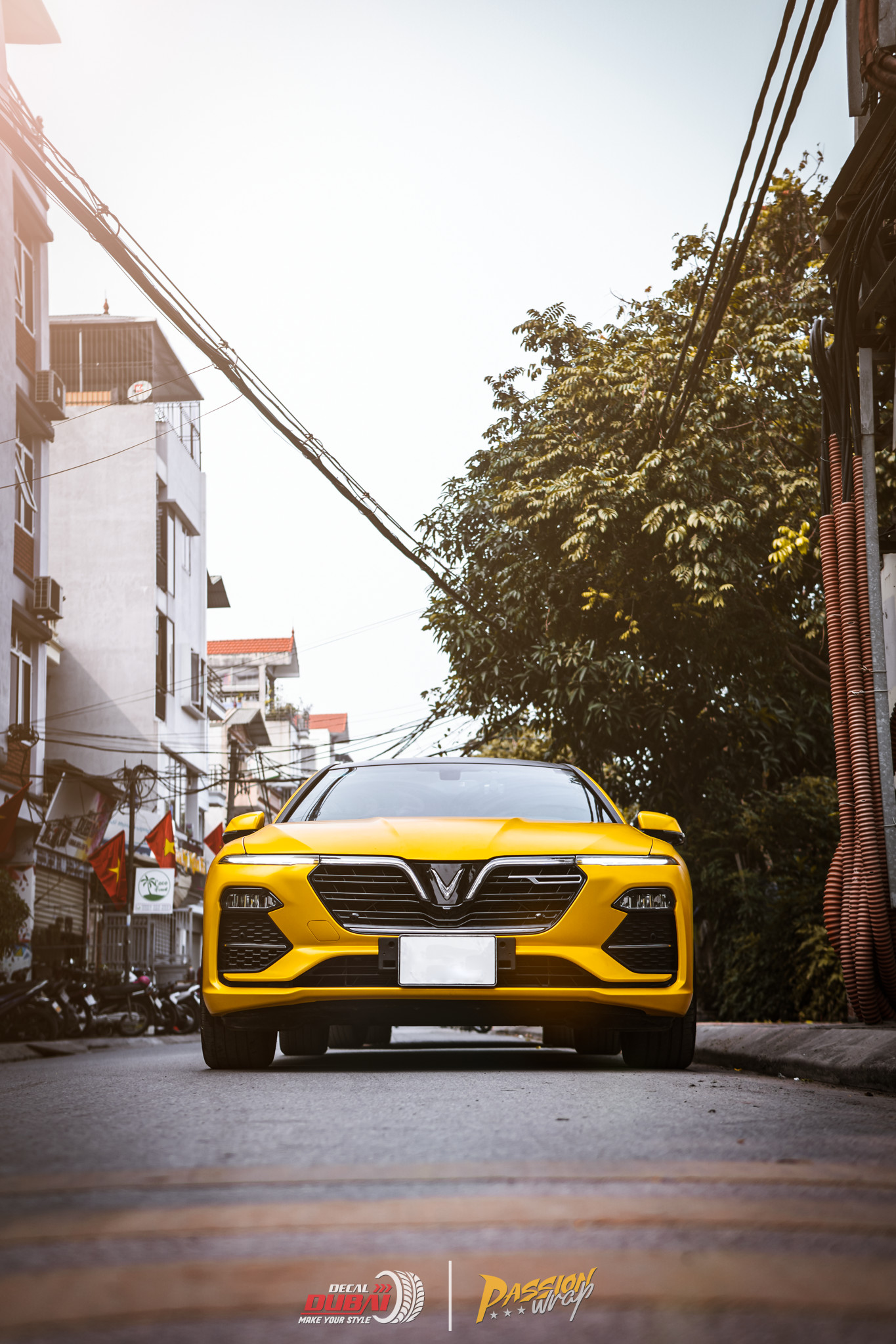 dán đổi màu xe vinfast lux a 3d vàng đen 2