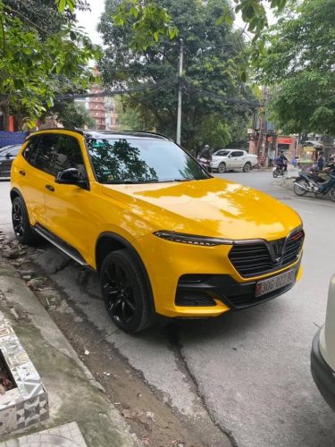 Dán Đổi Màu Xe Vinfast Lux SA Vàng
