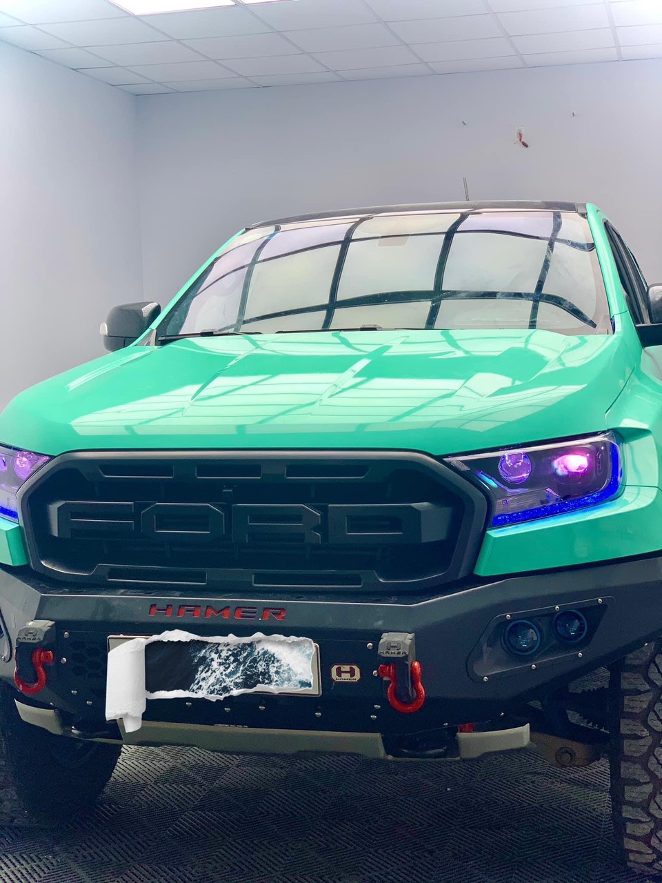 Dán Đổi Màu Xe Ford Ranger Raptor Xanh Ngọc - Dubai Care