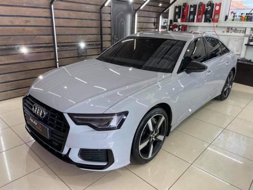 Dán Đổi Màu Xe Audi A6 Trắng Sữa
