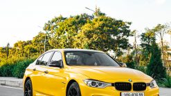 Dán Đổi Màu Xe BMW Vàng