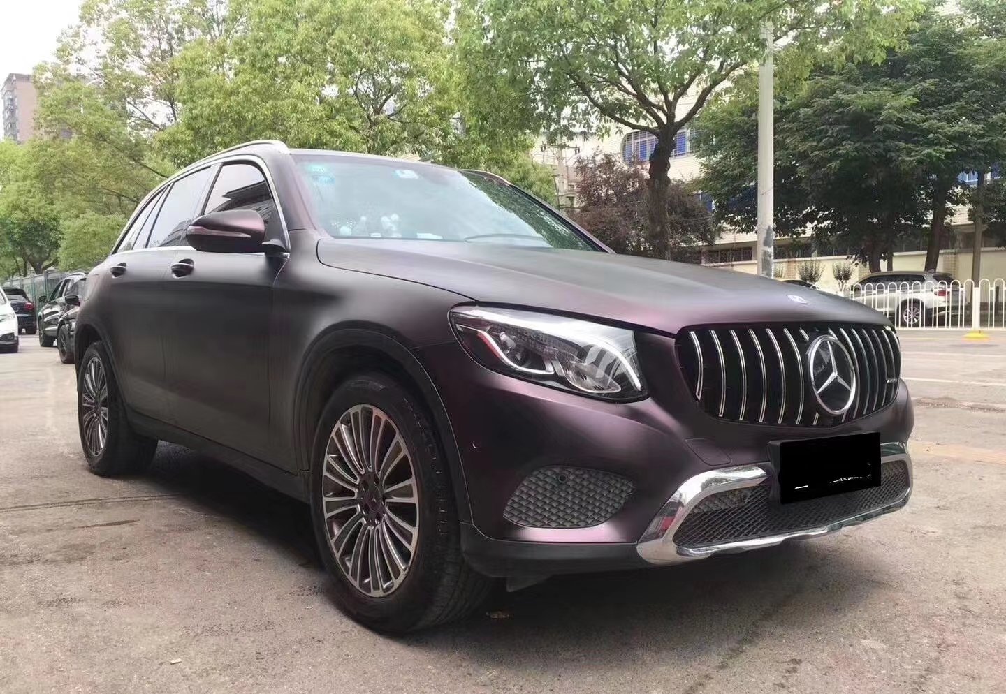 Dán Đổi Màu Xe Mercedes Nâu Lì