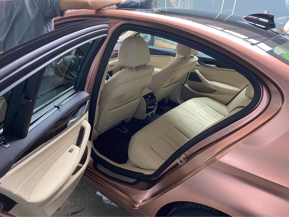 Dán Đổi Màu Xe BMW 520i Màu Đồng