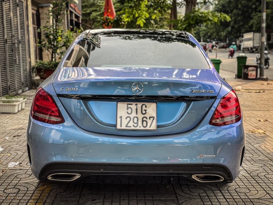 Dán Đổi Màu Xe Mercedes C300 Bạc 