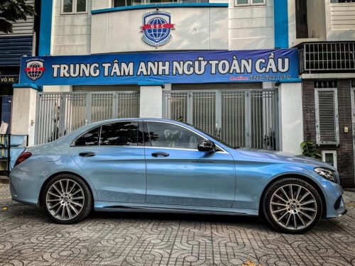 Dán Đổi Màu Xe Mercedes C300 Bạc