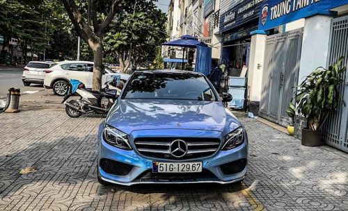 Dán Đổi Màu Xe Mercedes C300 Bạc