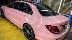 Dán Đổi Màu Xe Mercedes E300 Hồng