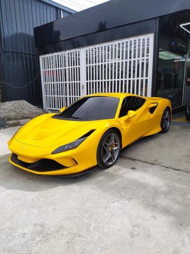 Dán Đổi Màu Xe Ferrari F8 Spider Vàng