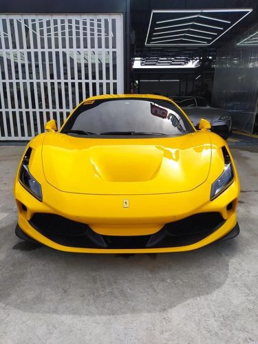 Dán Đổi Màu Xe Ferrari F8 Spider Vàng