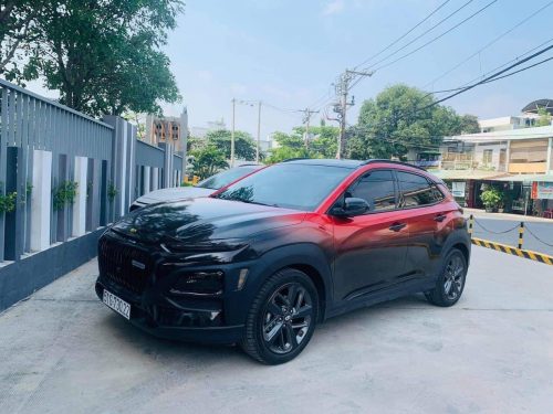 Dán Đổi Màu Xe Huyndai Kona 2 Màu Thời Thượng