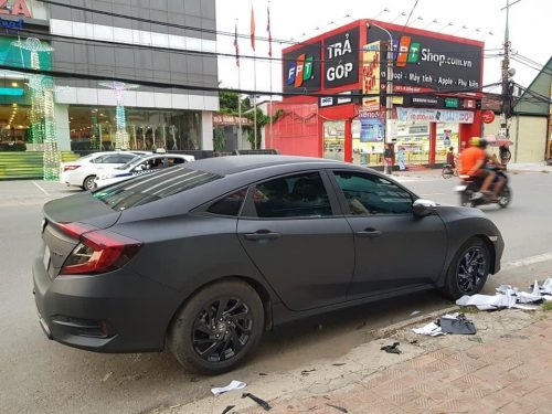 Dán Đổi Màu Xe Honda Civic Đen Lì