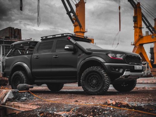 Dán Đổi Màu Xe Ford Ranger Đen