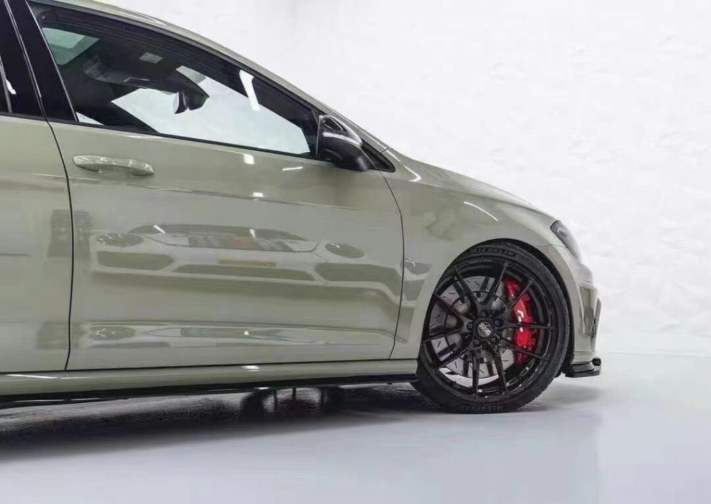 Dán Đổi Màu Xe Golf R Ultra Gloss Khaki Green