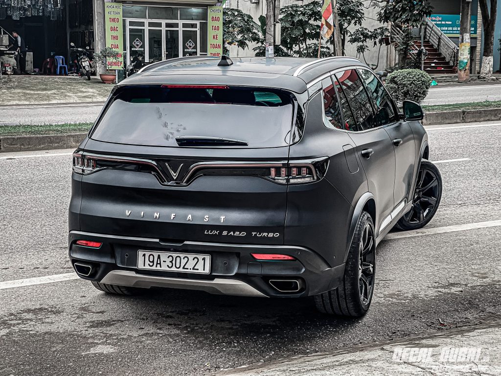 Dán Đổi Màu Xe Vinfast Lux SA Đen Lì