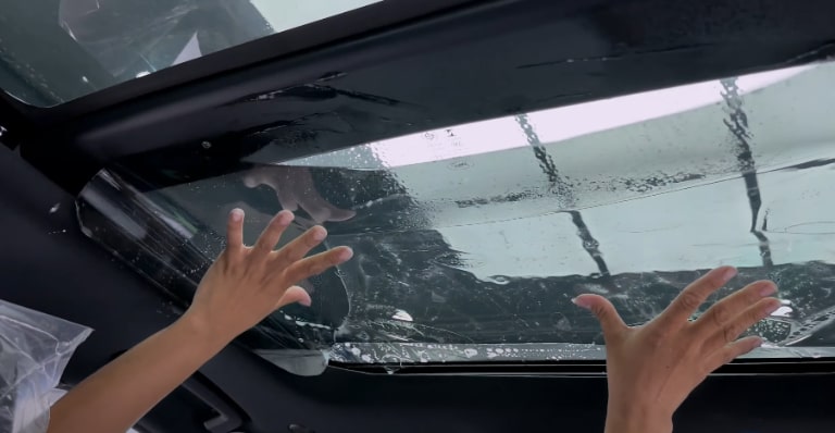 dán film cách nhiệt cho xe có bị phạt không