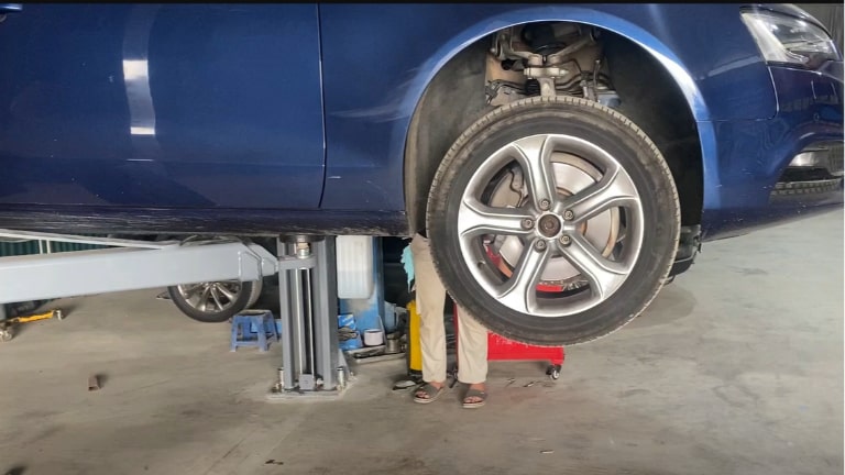 lưu ý khi bảo dưỡng gầm xe
