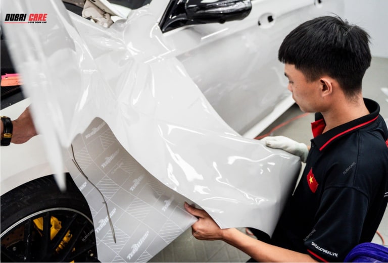 địa chỉ dán decal nhôm xước ô tô