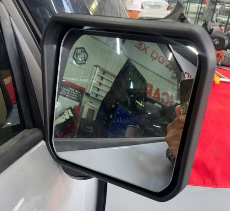nên độ gương chỉnh điện cho xe không