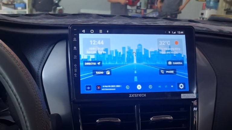 màn hình android cho ô tô vios
