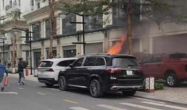 cháy ô tô điện