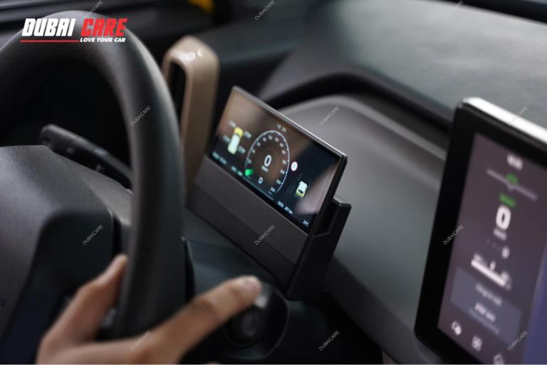 Dán màn hình PPF cho VF3 giúp hạn chế vết bám vân tay