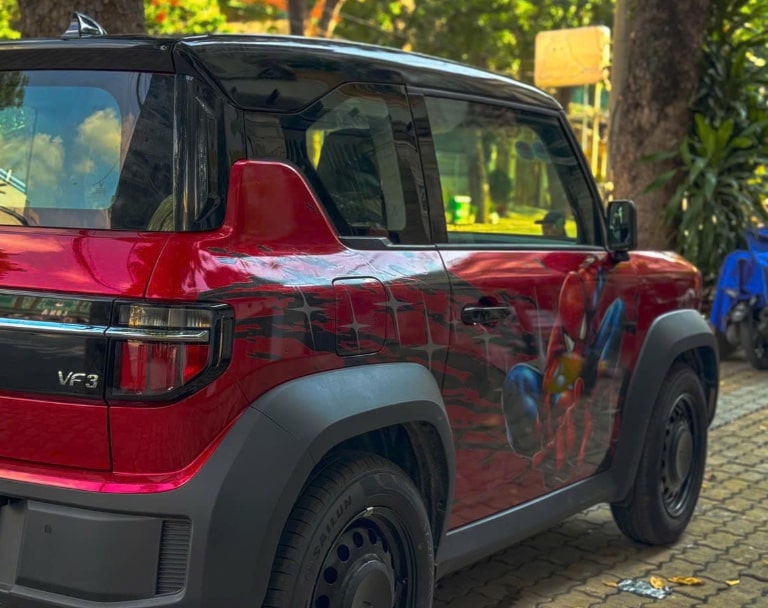 chọn decal cho xe đỏ