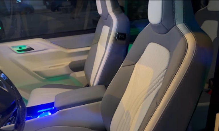 kết hợp phụ kiện cho xe xám