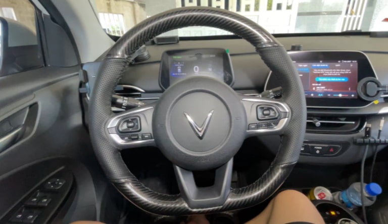 mẫu bọc vô lăng carbon thể thao