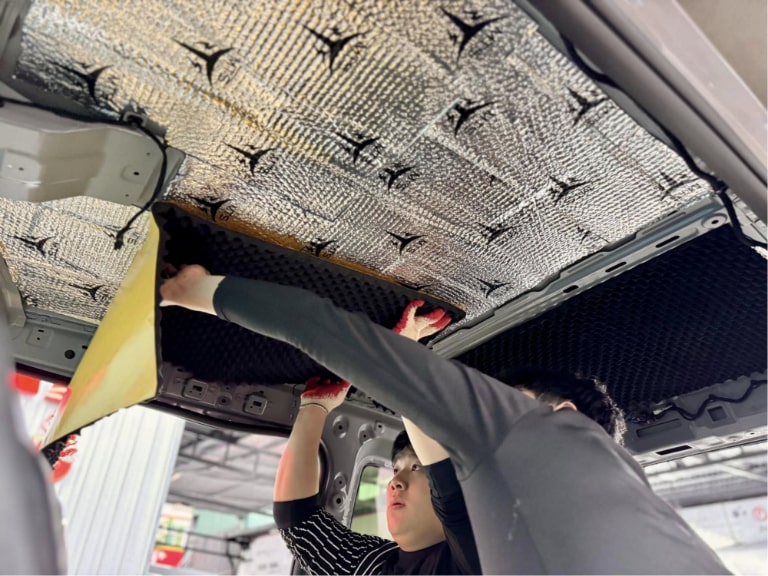 cách âm chống ồn cho xe vf5