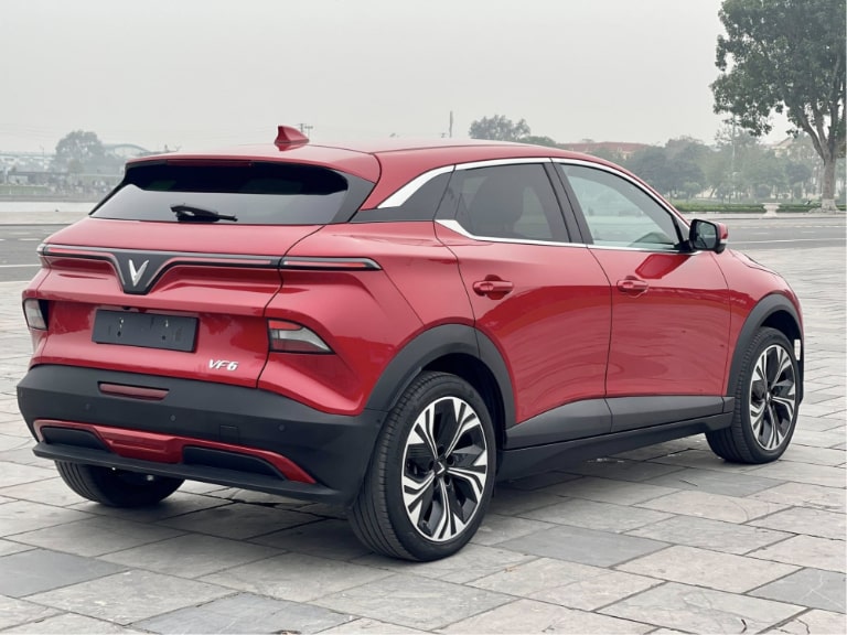 lốp vf6