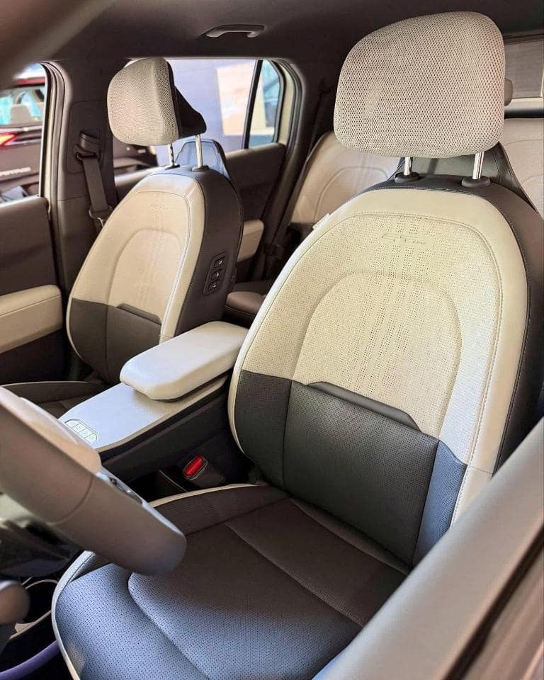 Chất liệu da PVC bọc cho ghế điện Vinfast Limo Green