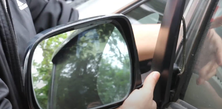 độ gương limo green lắp đặt nhanh gọn