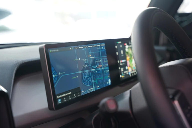 màn hình đôi setcar vision pro cho vf3 giá bao nhiêu