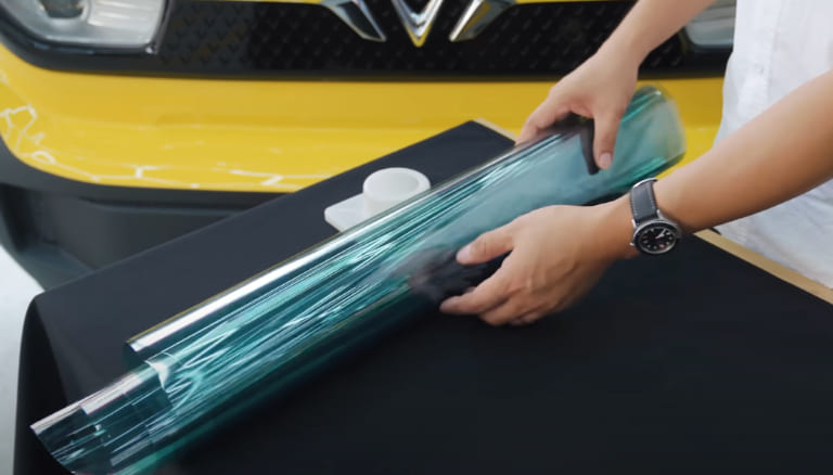 phim cách nhiệt cho limo green đẹp sang bảo vệ nội thất
