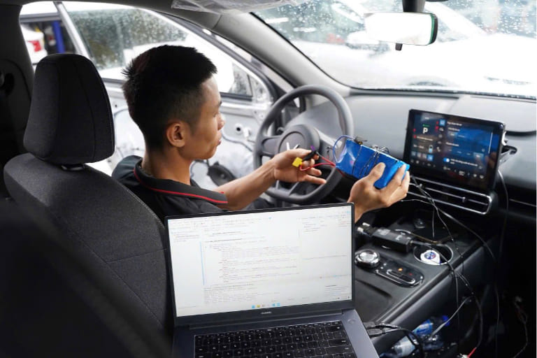 xe vinfast limo green dành cho dịch vụ